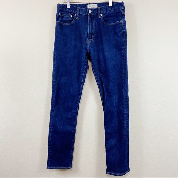 GAP Other - Gap | Athletic Cut Jeans Sz 30X34
